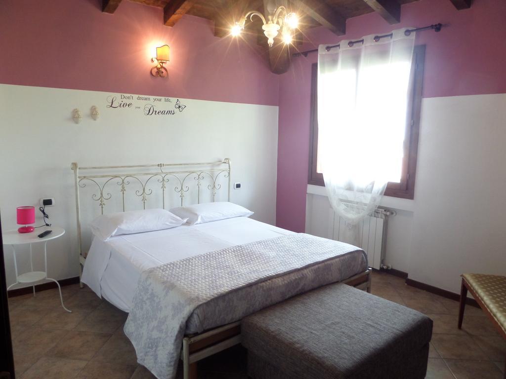 La Locanna Hotel Serramazzoni Bagian luar foto