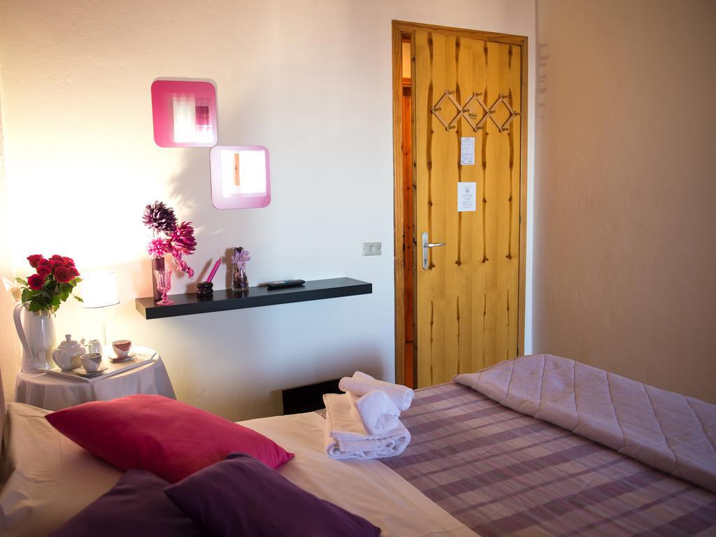 La Locanna Hotel Serramazzoni Bagian luar foto